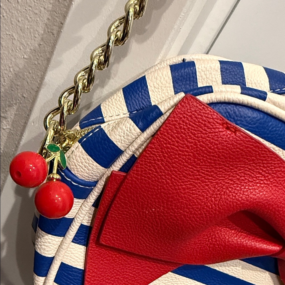 Betsey Johnson Striped Navy & White Crossbody Bag with Red Bow Accent purse - Picture 2 of 9